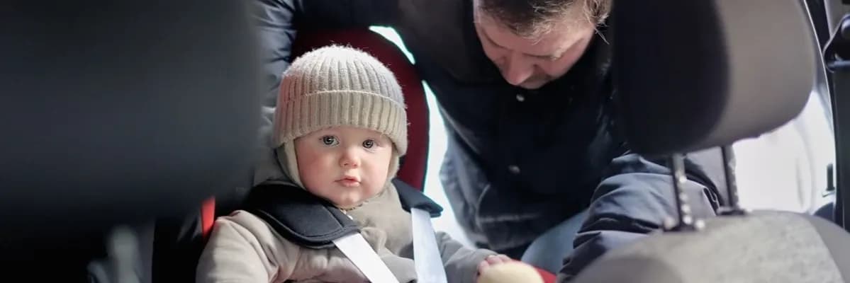 Jak montować fotelik samochodowy, aby zapewnić bezpieczeństwo dziecka